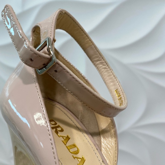 Prada Nude Wedge Patent Leather Sandal 6 AUTHENTIC BRAND NEW - Picture 5 of 6